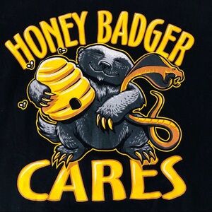 Honey Badger Cares t-shirt M
